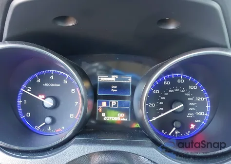 2016 Subaru Legacy 2.5I Premium из США, поврежденный, VIN 4S3BNBC67G3052045